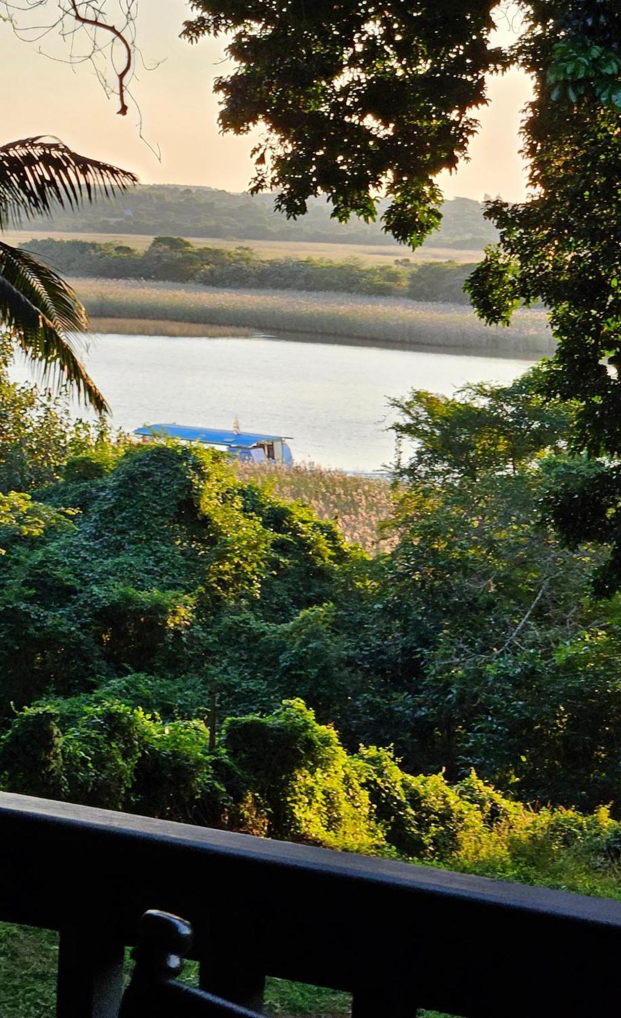 Estuary Views At 6 The Bridge Apartman Saint Lucia Estuary Kültér fotó